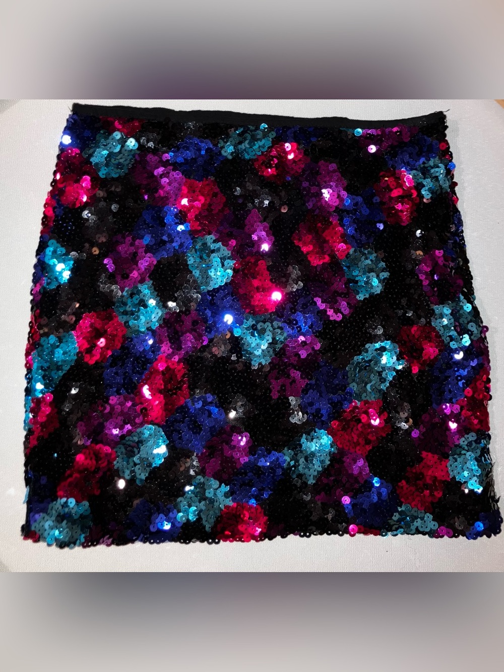 Forever 21 Black Sequin Mini Skirt with multicolored mermaid sequined Accents